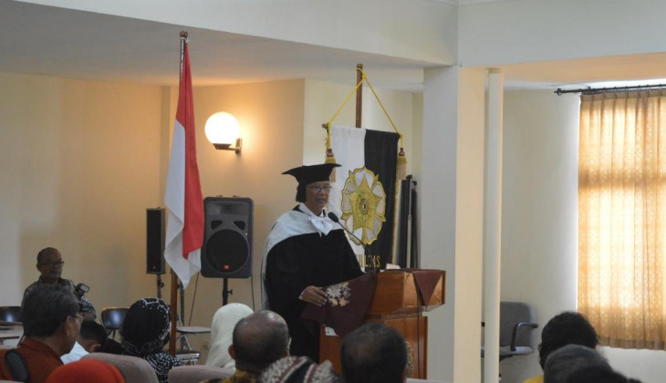 Dr. Suyatno