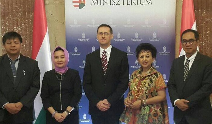 UGM Perkuat Kerja Sama dengan Universitas di Hongaria