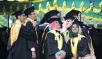 UGM Wisuda 1.074 Lulusan Pascasarjana