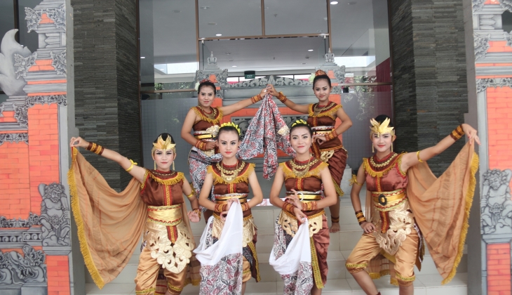 Festival Nusantara: Mengembalikan Antusiasme Remaja Terhadap Kearifan Lokal