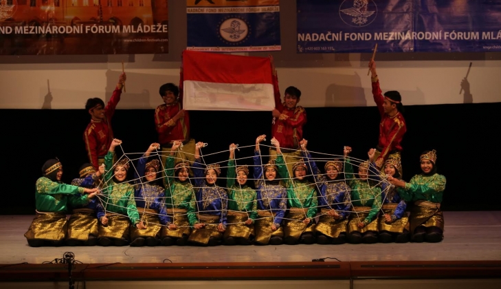  Rampoe UGM Berjaya di Festival Internasional Eropa (foto:dok. Rampoe UGM)