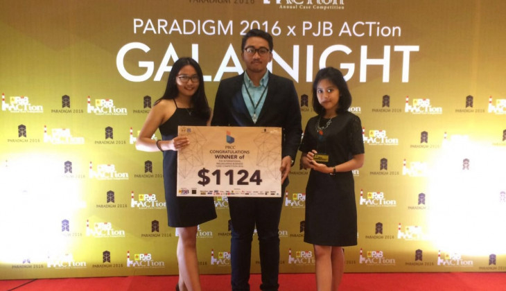 Tim beranggotakan Audita Rizqina Amalia, Made Devina Veda Kanthicha, dan Benedict Mulyono Irawan yang meraih juara pertama