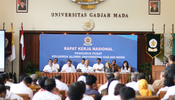 Ganjar Pranowo Himbau Alumni UGM Ikut Menjaga Kemajemukan