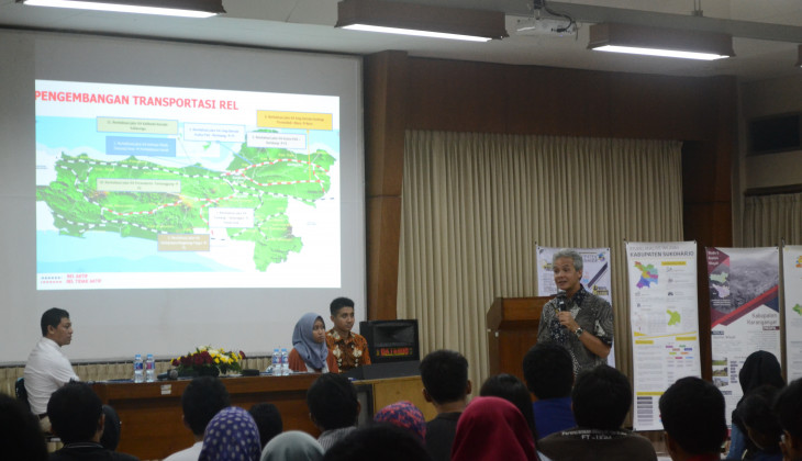 Kuliah Umum Tata Ruang Jawa Tengah bersama Ganjar Pranowo