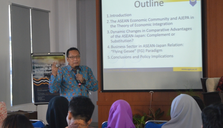 PSSAT UGM Memperingati 50 Tahun Berdirinya ASEAN