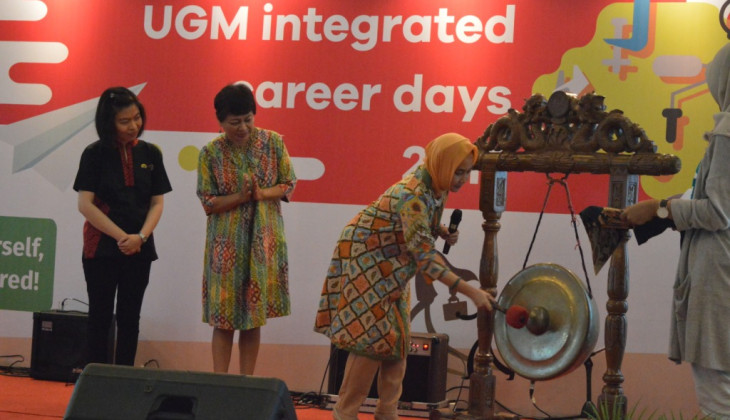 Rektor UGM Membuka UGM Integrated Career Days 2017