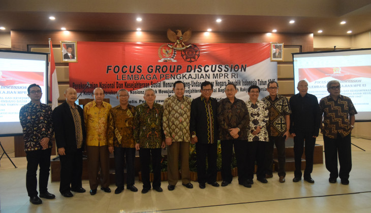 Lembaga Pengkajian MPR Menggelar FGD Bersama UGM