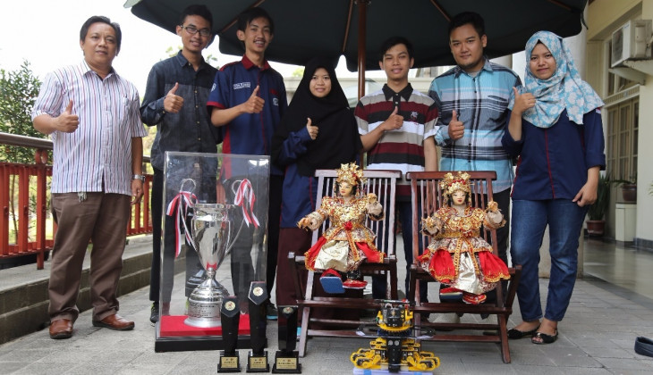 Robot Pemadam Api UGM Mewakili Indonesia ke Kontes Robot di Amerika