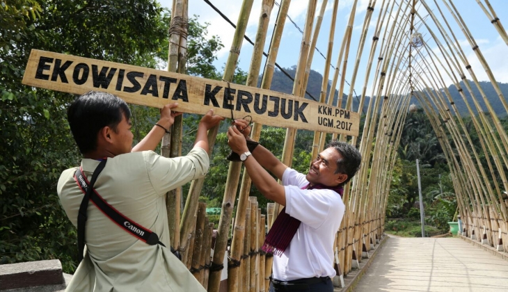 Mahasiswa KKN UGM Mengembangkan Potensi Ekowisata di Lombok Utara