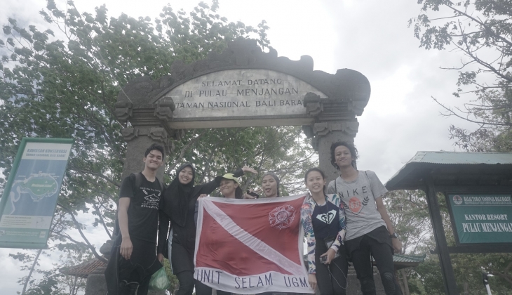 Unit Selam UGM Mengeksplorasi Keindahan Bawah Air Bali Barat