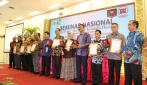 Magister Akuntansi UGM Memberikan Penghargaan kepada Daerah dengan Pengelolaan Keuangan Terbaik