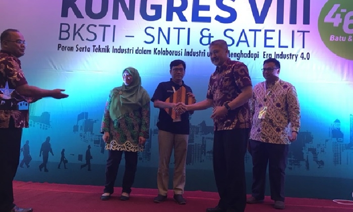 HMTI UGM Raih BKSTI Awards sebagai Himpunan Mahasiswa Berprestasi Nasional