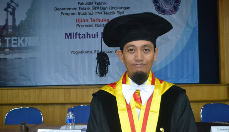 Raih Doktor Usai Meneliti Kegagalan Tekuk pada Pipa Baja Berlubang