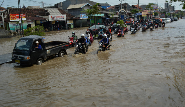 Raih Doktor Usai Mengkaji Kinerja Sistem Polder untuk Banjir