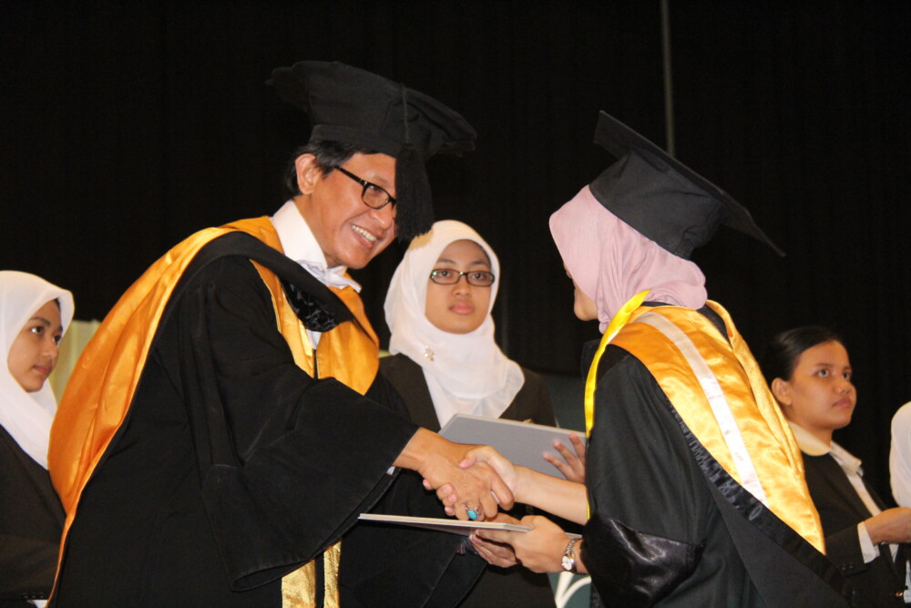 UGM Inaugurates 973 Graduates - Universitas Gadjah Mada