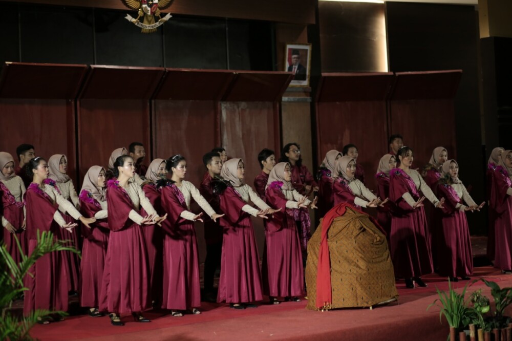 32 Tim Ikut Lomba Paduan Suara UGM - Universitas Gadjah Mada