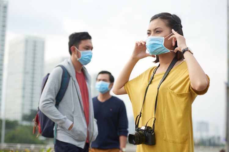 Cegah Penyebaran Corona Dengan Pakai Dan Lepas Masker Secara Benar Universitas Gadjah Mada