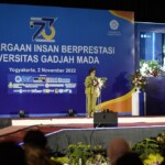 UGM Beri Penghargaan Pada 81 Insan Berprestasi