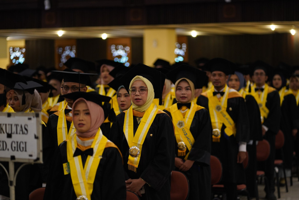 Ugm Luluskan 56 38 Wisudawan Perempuan Bukti Tingginya Daya Juang 