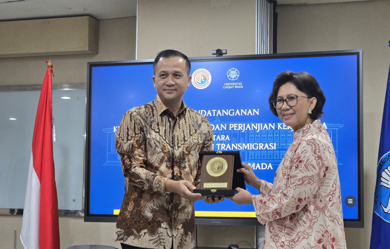 ministry of transmigration with UGM