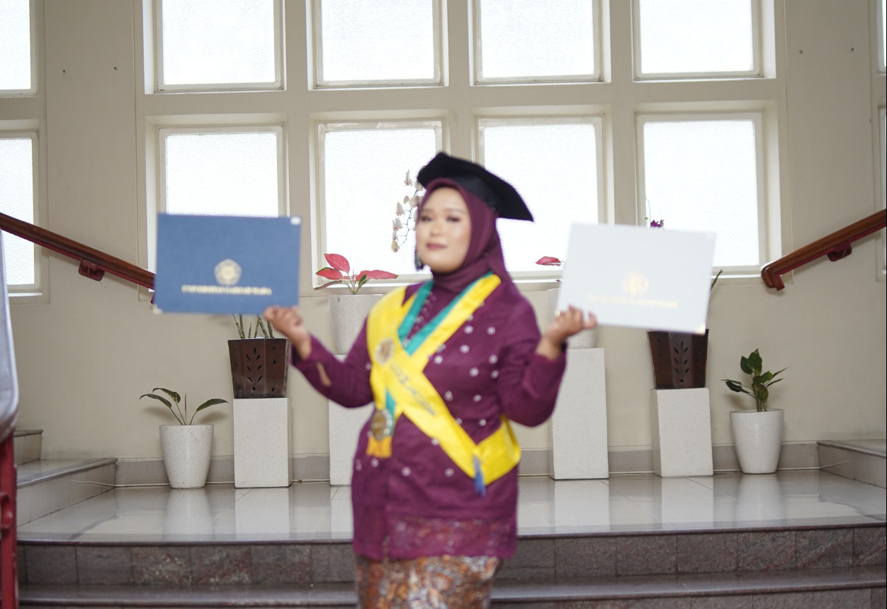 UGM Youngest Master’s Graduate