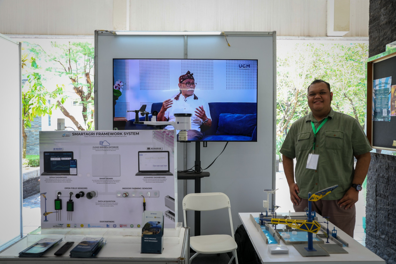 Digital Transformation and AI for Food Security: Enhancing Productivity and Sustainability,” held both online and onsite at the Faculty of Agricultural Technology, Universitas Gadjah Mada, (FTP UGM) 