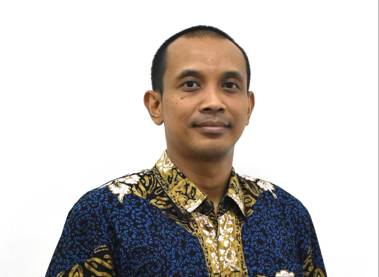 A lecturer and researcher from the Faculty of Biology
