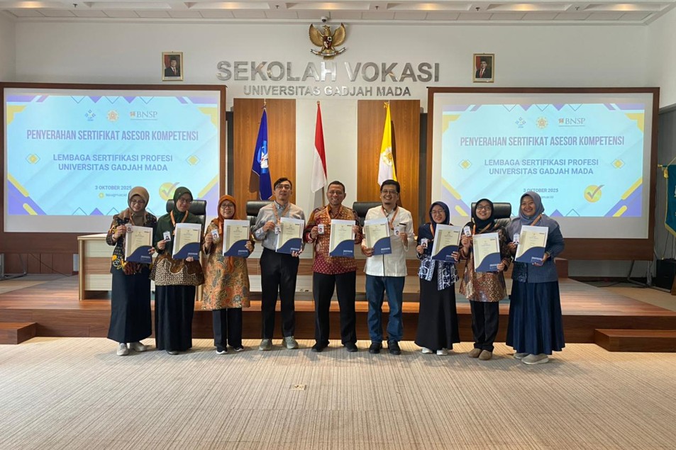 Assessor Certificates to Lecturers