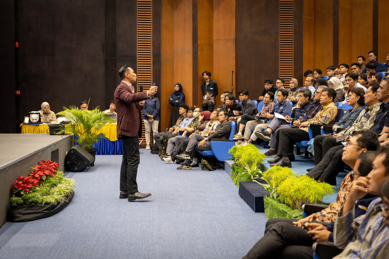 The Coordinating Minister for Infrastructure and Regional Development