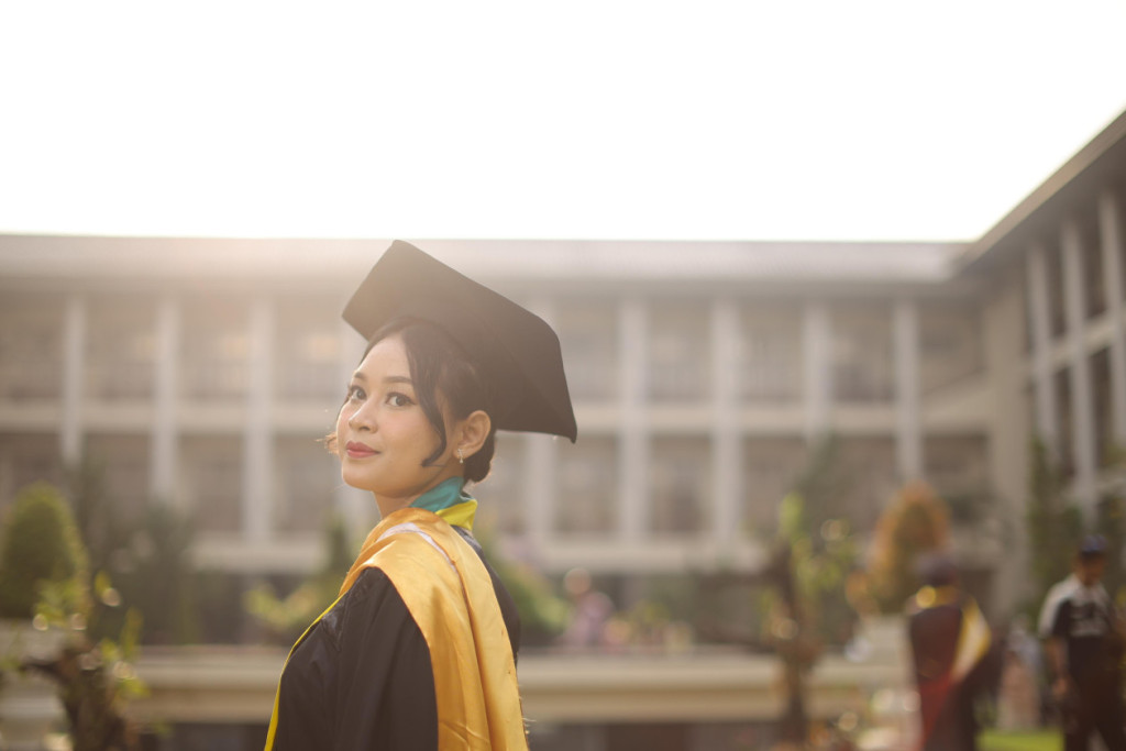 young grad studying bacteria