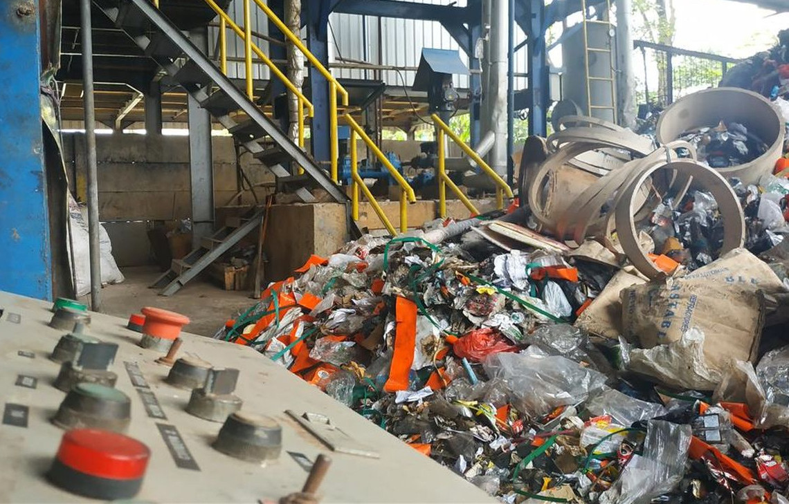 Energi Sampah: Untung Rugi Proyek Listrik