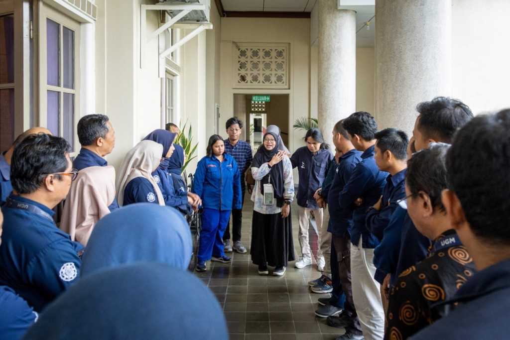 UGM deepens disability awareness training to strengthen its commitment to an inclusive campus and improve services for persons with disabilities.