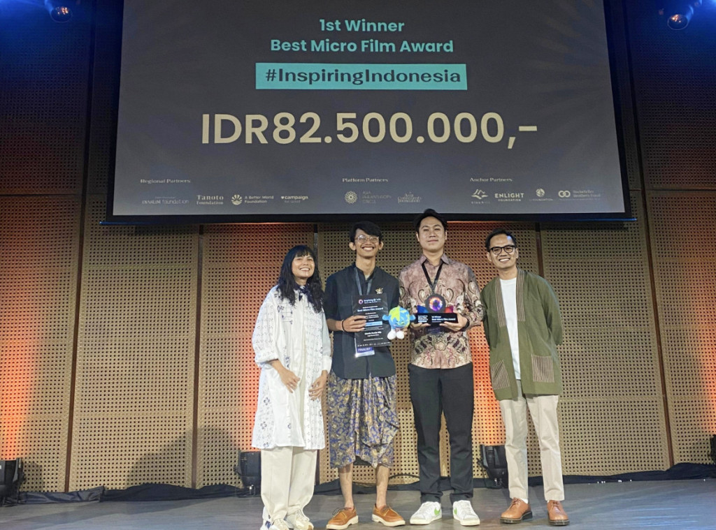 UGM students’ short film Mania Dunia Nia wins Inspiring Indonesia 2025 and advances to the Asia Microfilm Festival Grand Final in Singapore.
