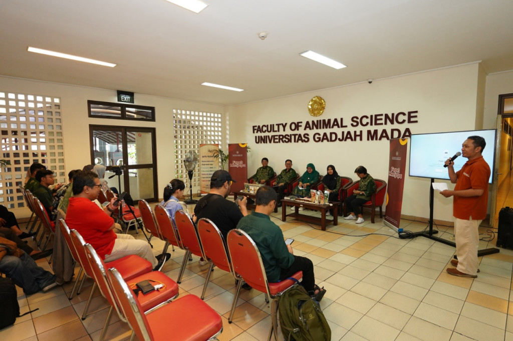 Animal Science UGM advances dairy industry research downstreaming with patented feed and milk innovations to boost productivity.