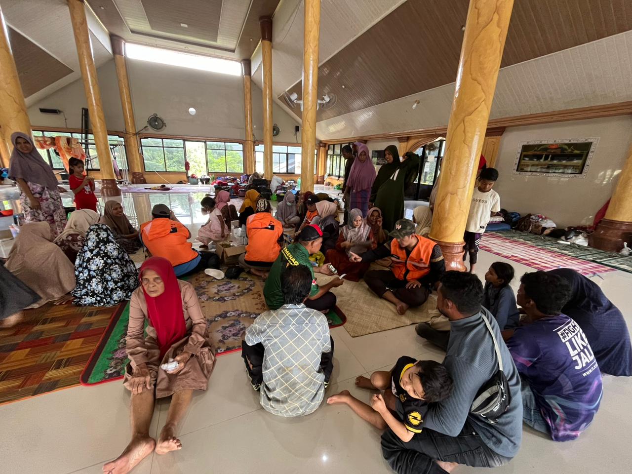 UGM deploys weekly medical teams to Aceh to support disaster response, strengthen health services, and reinforce local health system resilience.