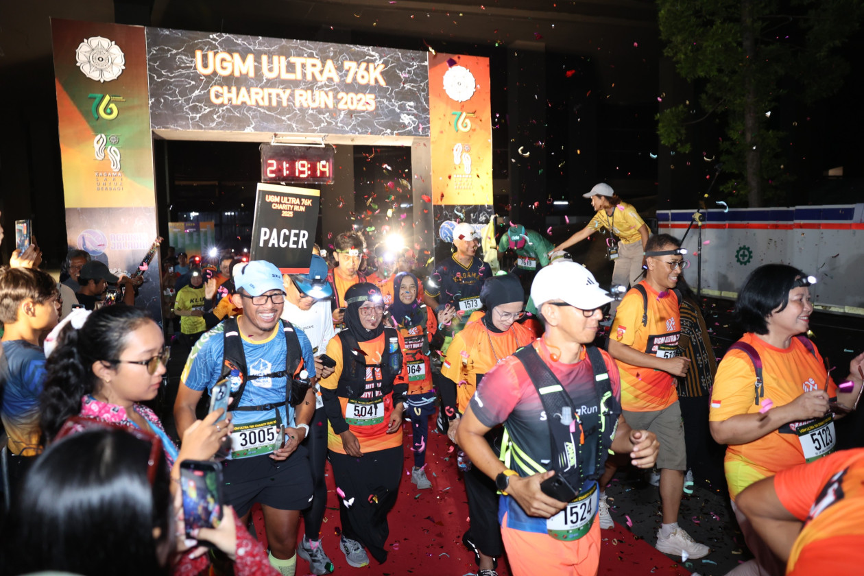 Around 300 runners joined the UGM Ultra Charity Run 2025, raising over IDR 426 million to support scholarships and disaster relief efforts.