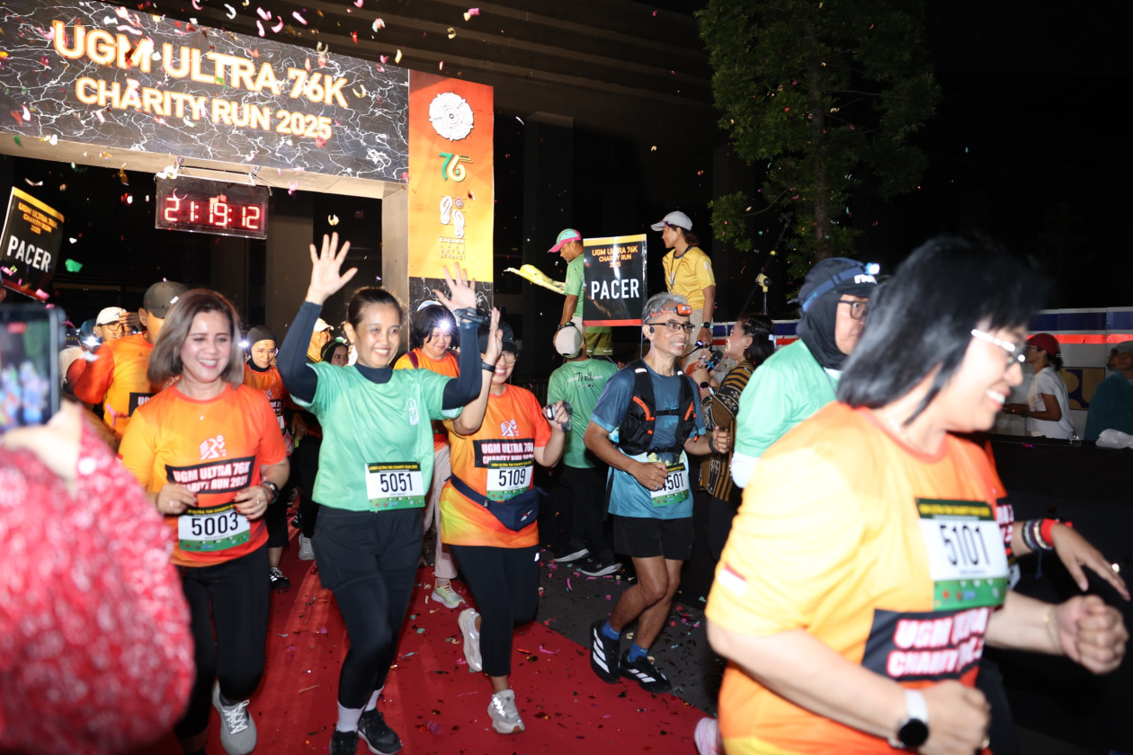 Around 300 runners joined the UGM Ultra Charity Run 2025, raising over IDR 426 million to support scholarships and disaster relief efforts.