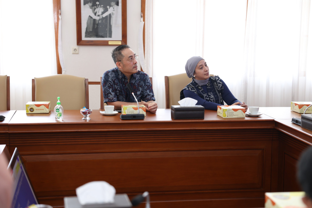 UGM and the Mayapada Group agree to collaborate in education, research, and community service, including the development of research facilities at RSA UGM.