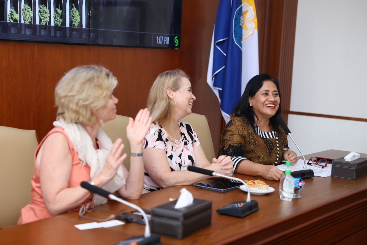 UGM and the University of Technology Sydney strengthen cross-border education and research ties through expanded doctoral and STEM collaboration.
