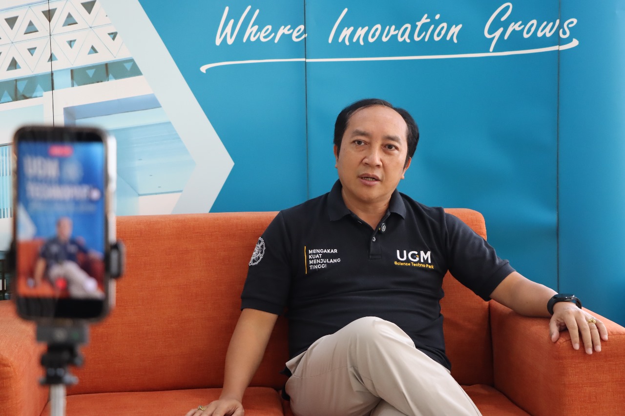 UGM expert highlights the need to strengthen human capital and align research with industry demands to accelerate campus-based downstream innovation.