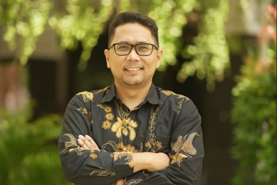 Informal Employment and Inadequate Wages: