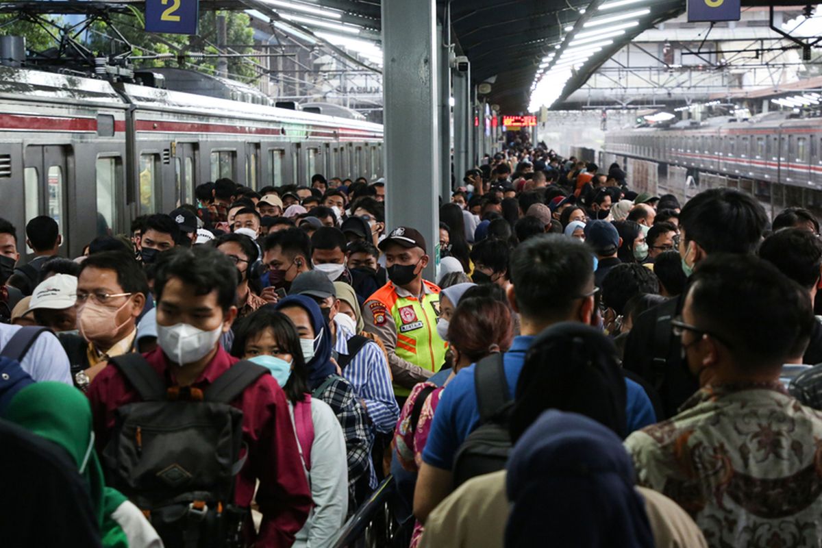 Indonesia middle decline