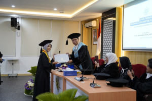 UGM research reveals family-related trauma can shape post-traumatic growth and distress among young adults aged 18–25.