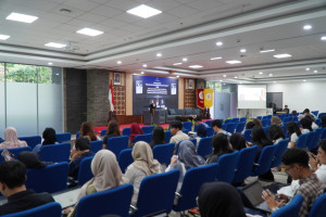 Book launch event at UGM Faculty of Law discussing licensing law and corruption risks