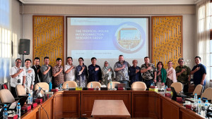 International collaboration meeting on Antarctic and tropical climate research involving UGM and BRIN.