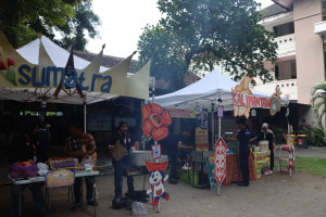 Indonesian culinary specialties from Sumatra to Papua showcased at the Gadjah Mada Tourism Fair.