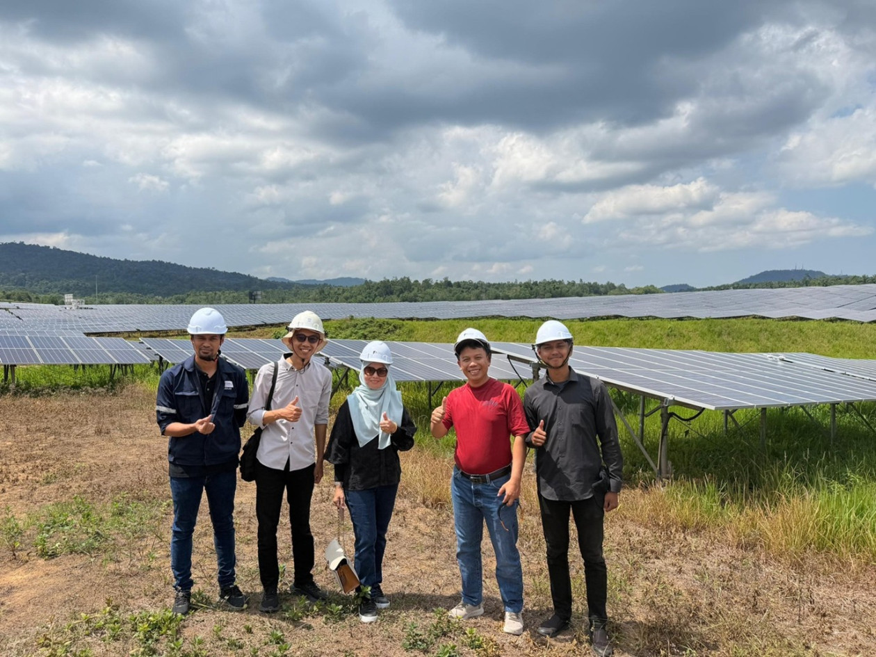 Wujudkan Desa Mandiri Hijau, UGM Kembangkan Agrivoltaic Smart Farming di Pandowoharjo Sleman