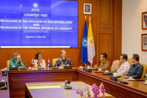 Dutch and German ambassadors visit UGM to strengthen research and academic partnerships.