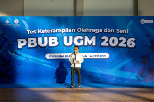 UGM officials welcome PBUB applicants during the 2026 talent assessment program.