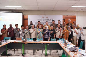 Committee II of DPD RI and UGM Faculty of Agriculture hold a public review session on the draft amendment to the Farmers Protection and Empowerment Law.